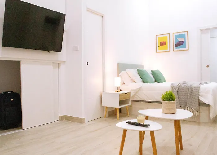 La Brisa Lofts *
